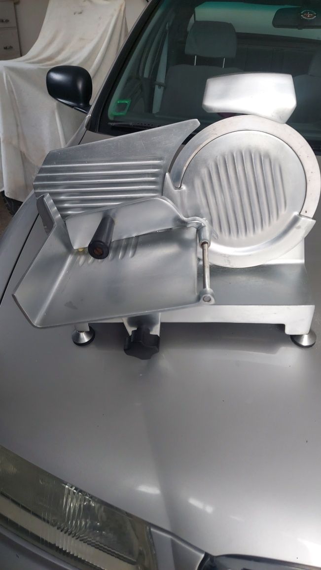 Máquina de corte
