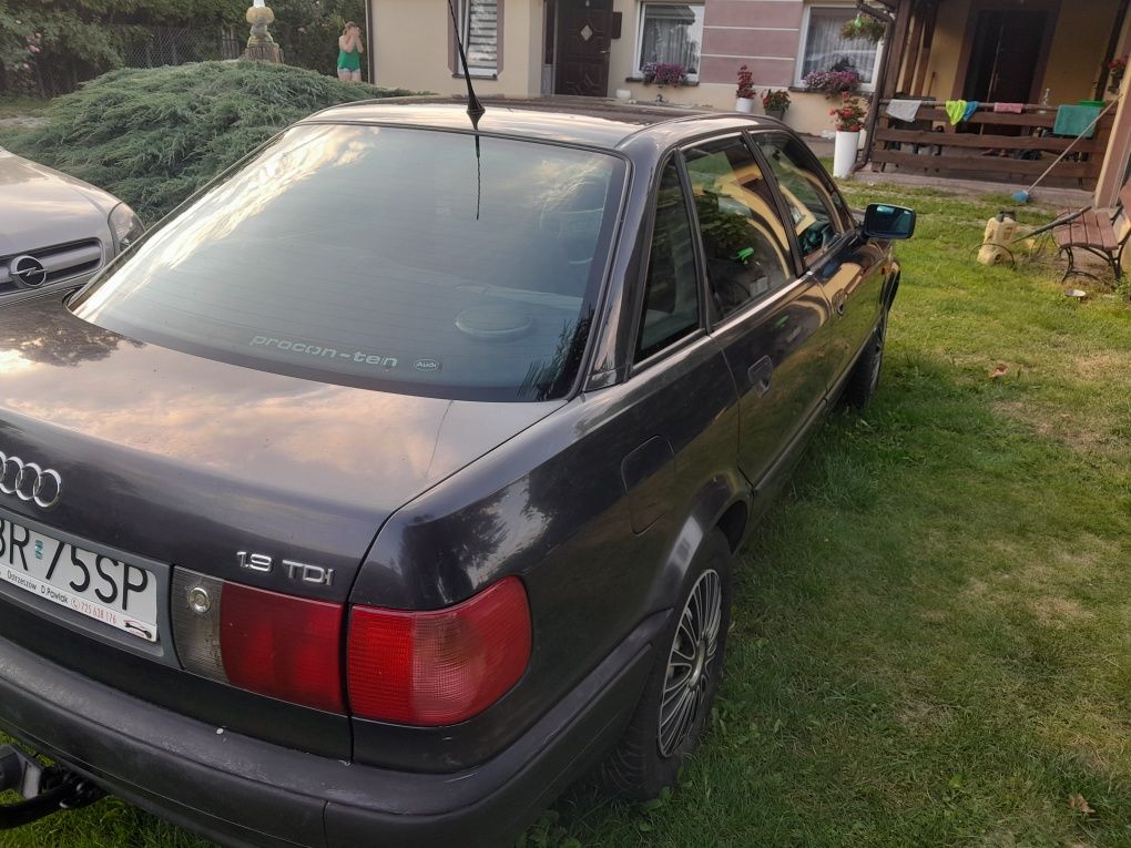 Audi 80 b4 1.9 TDI 90km