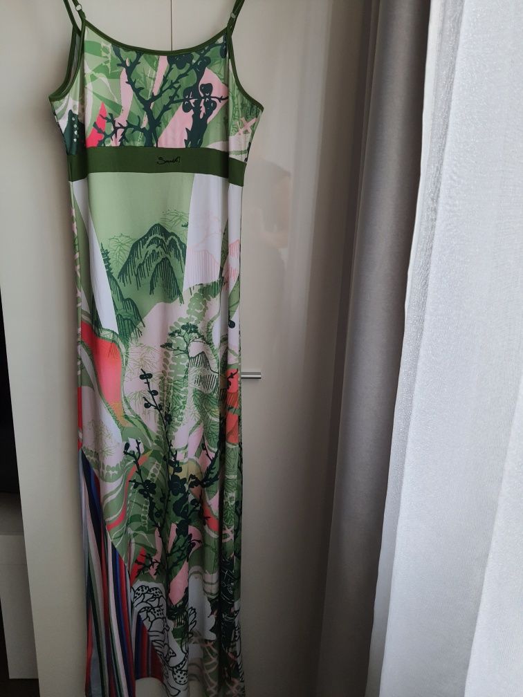 Wyprzedaz Długa sukienka slash r.M/L