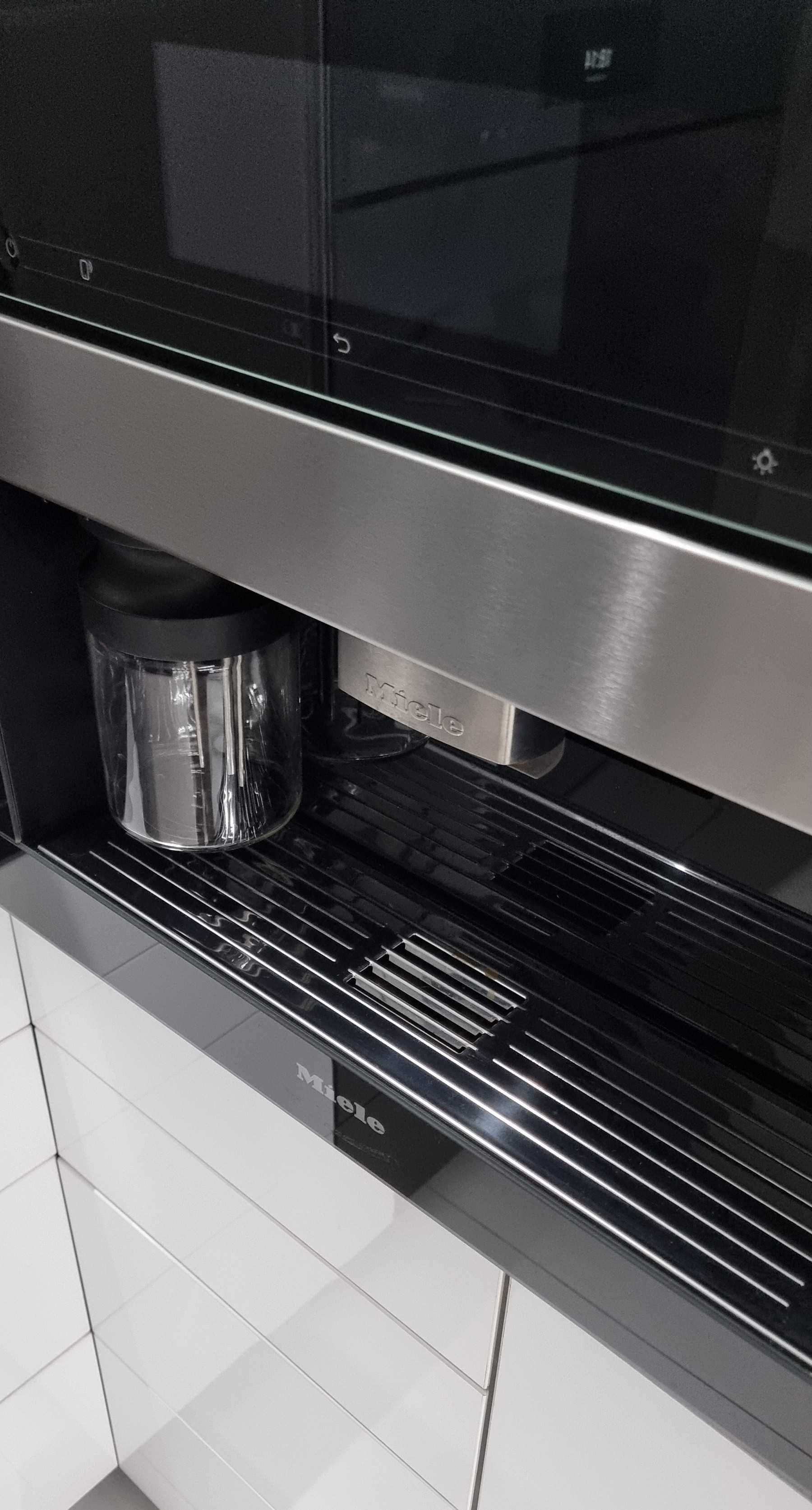 Kawiarka / ekspres do kawy Miele CVA 7840, OneTouch for Two, AutoClean