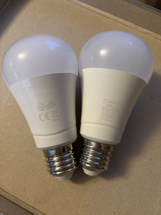 2 x LED LIVARNOLUX moc 9W, gwint E27. Barwa biała neutralna 4000K