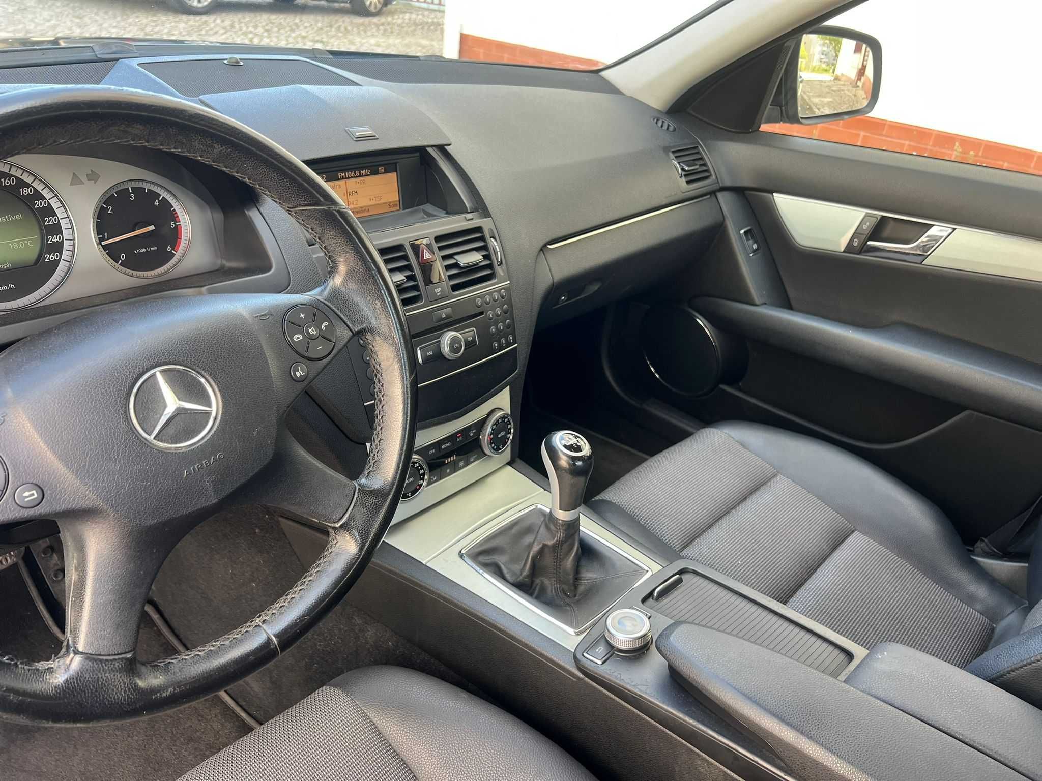 Mercedes C220 CDI Impecável