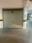 Garagem (18m2) + Arrecadação (12m2)