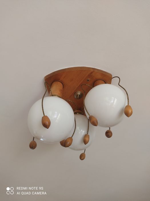 Sprzedam 2 żyrandole