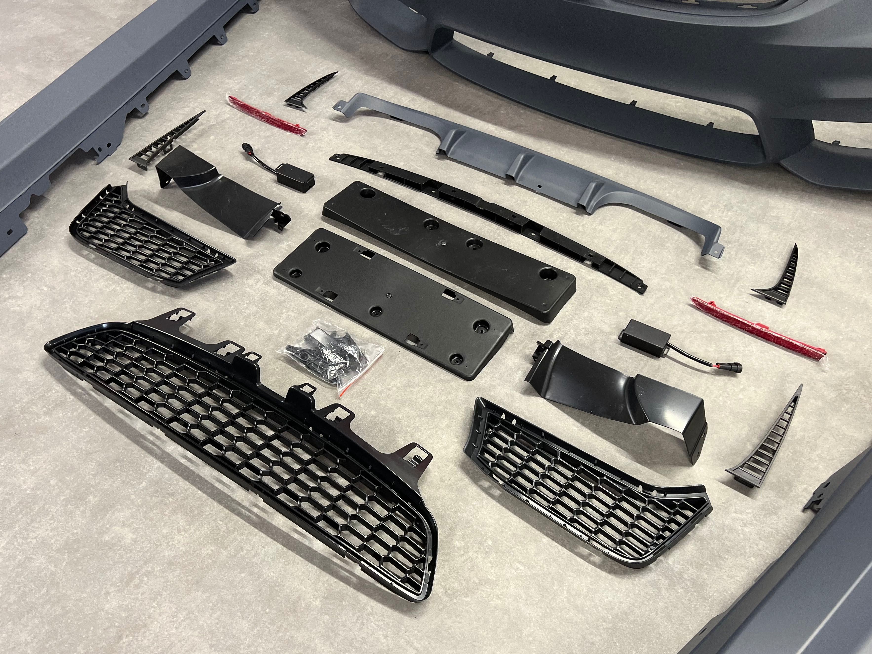Обвес / Обвіс BMW 4 (F32/F33/F36/F82) Бмв 4 Ф32/Ф33/Ф36 стиль m4