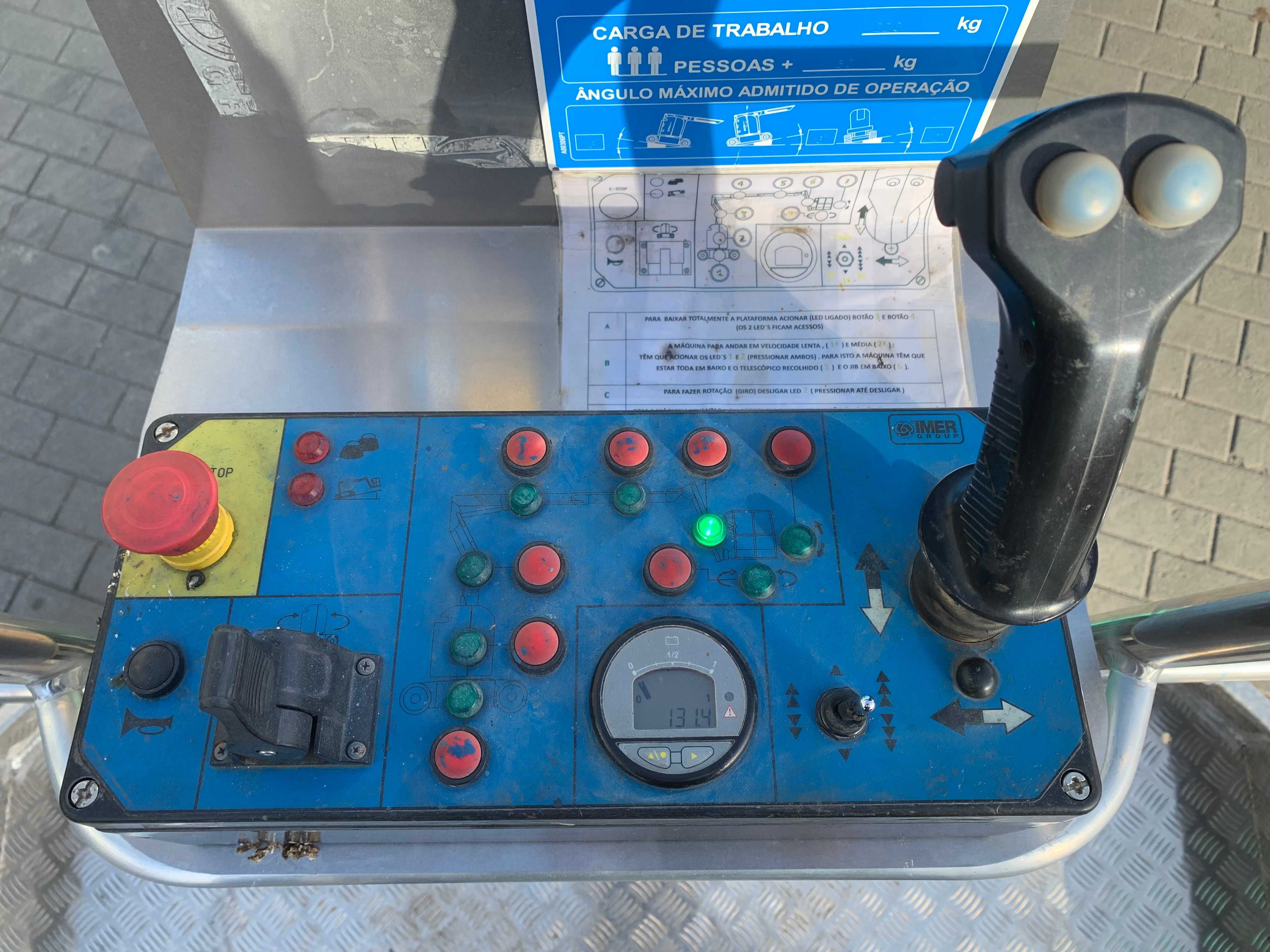 Plataforma Articulada Elétrica de 18m