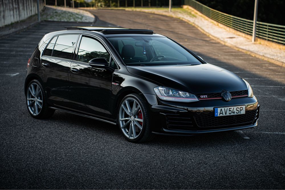Volkswagen Golf 7 GTI DSG