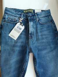 Продам нові джинси жіночі