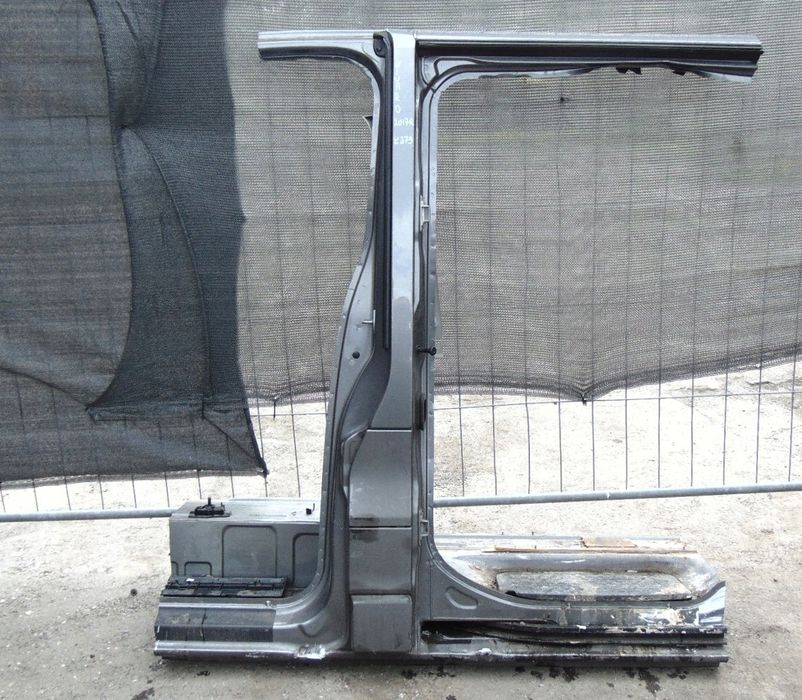 słupek prog lewy środkowy opel vivaro ii b anglik