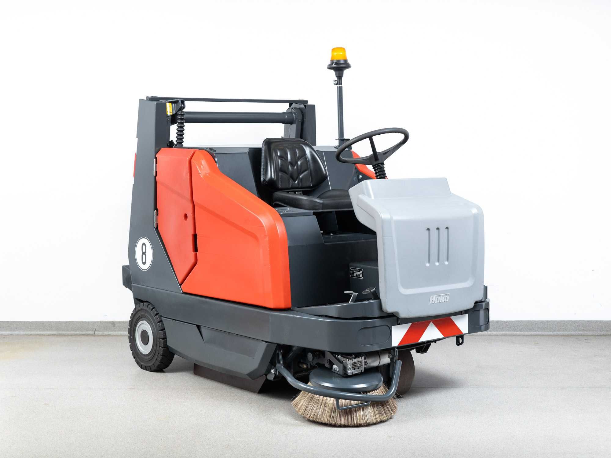 Zamiatarka Hako Jonas 1500 E NOWA BATERIA HAWKER 2010r 1031h 48000nett
