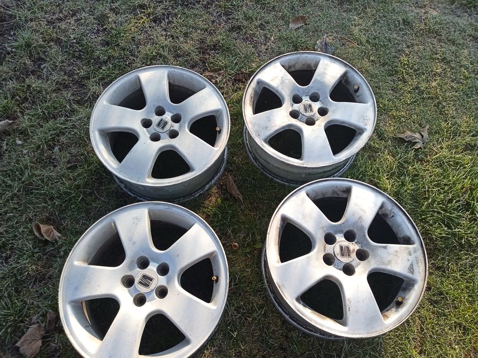 Seetnleoy/ toledo / golf IV/ audi a 3 alufelgi 16 5x100