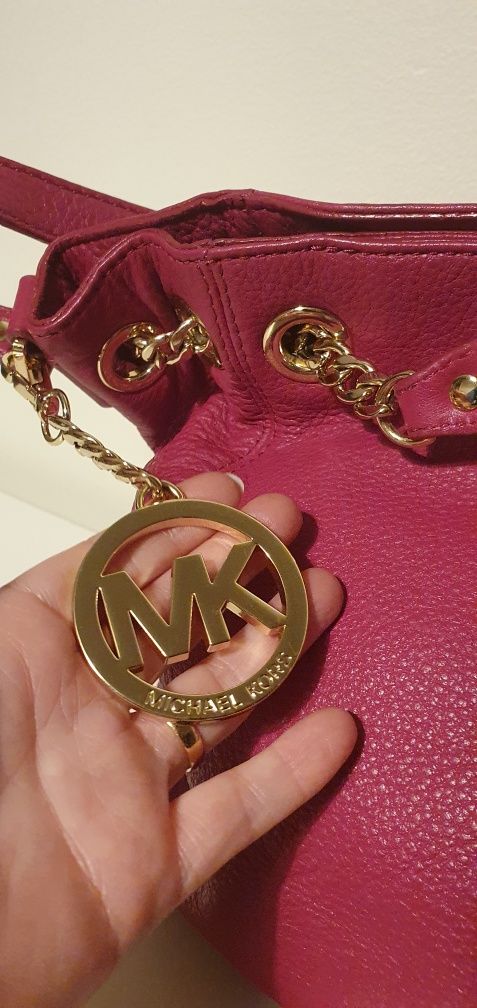 Mala Michael Kors