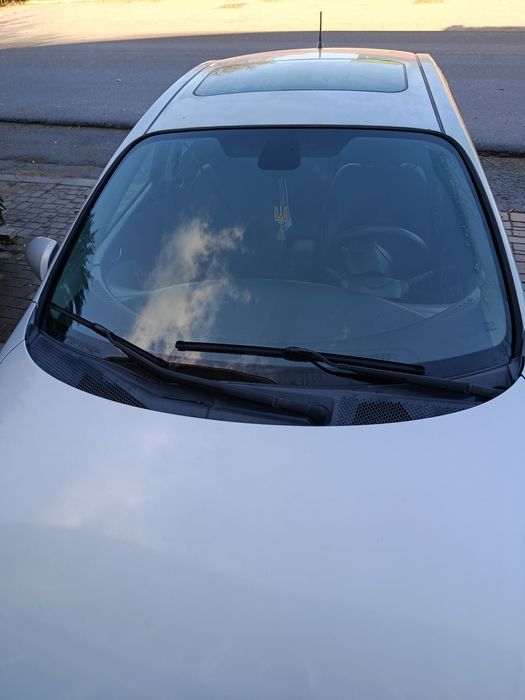 Продам автомобиль  Ниссан примера