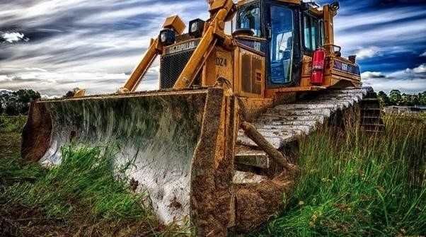 Спецтехника: мини-экскаватор, автовышка, самосвал, экскаватор