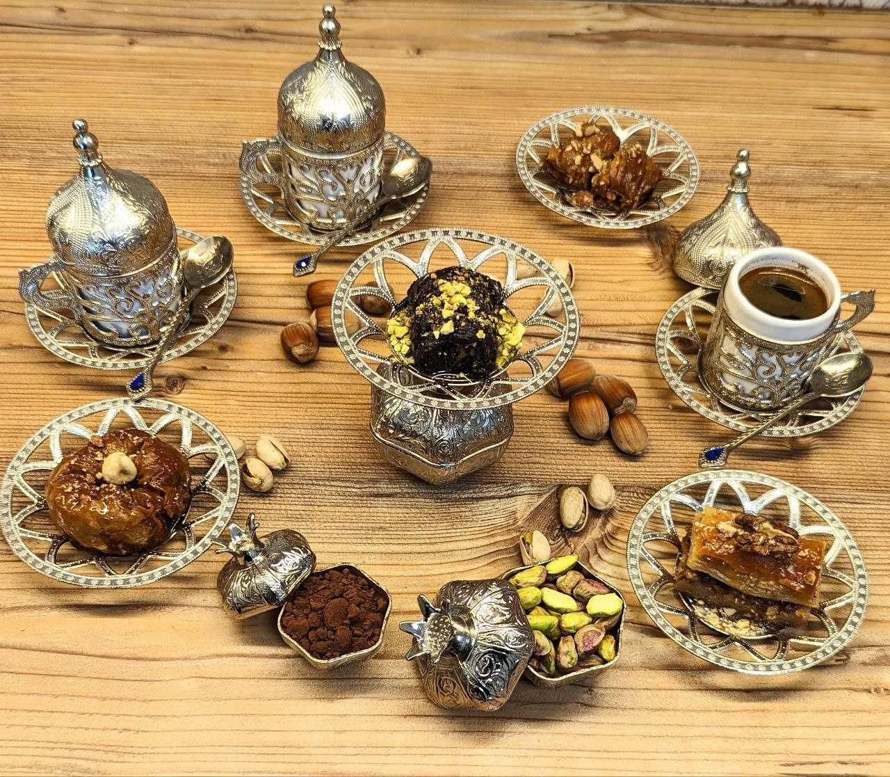 Пахлава кримська медова, шоколадна, баклава турецька, солодощі східні
