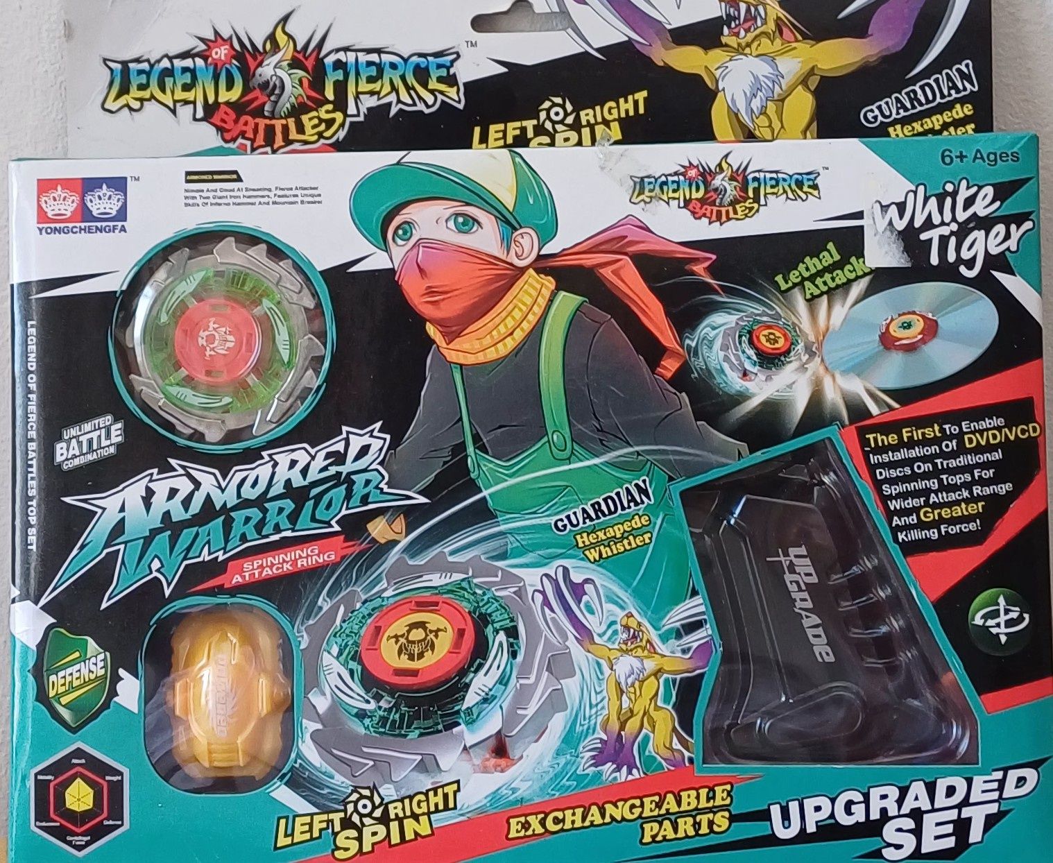 Brinquedo ainda embalado. Selado