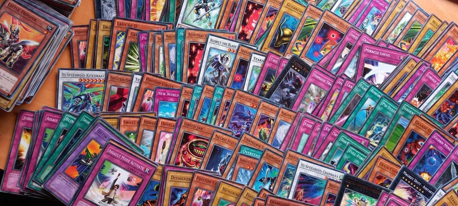 Conjunto 500 cartas de Yu-Gi-Oh! (vários sets)