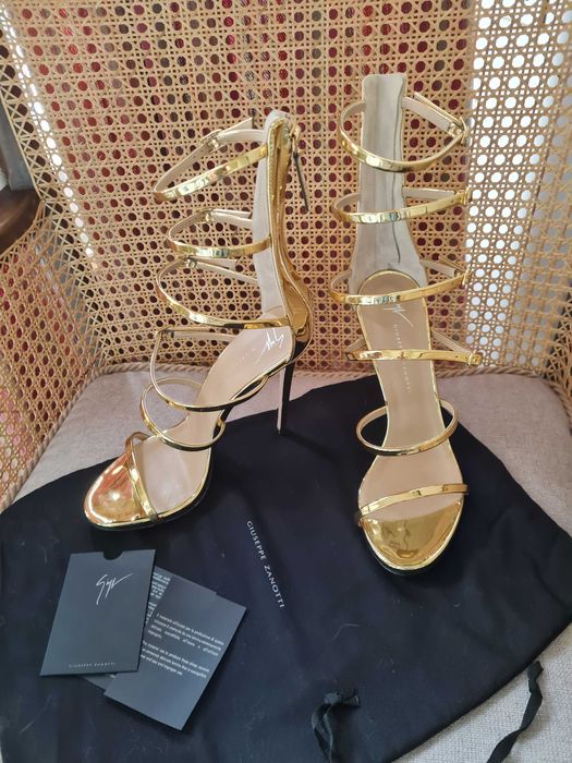 Szpilki sandały Giusppe  Zanotti r.38 złote