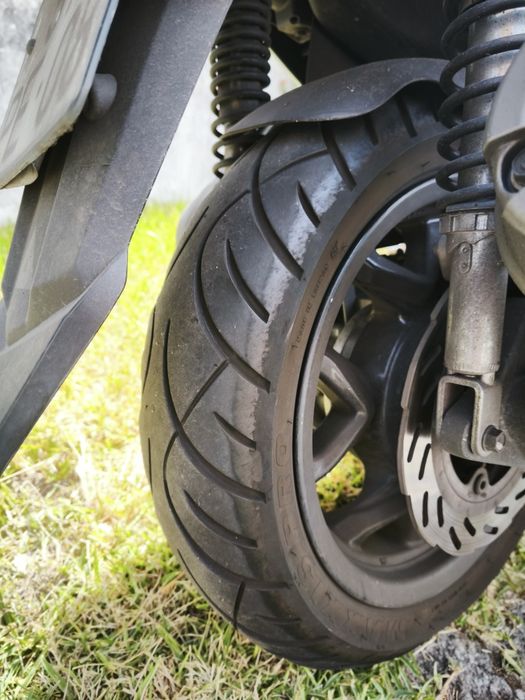 Maxi Scooter SYM 125i Start Stop