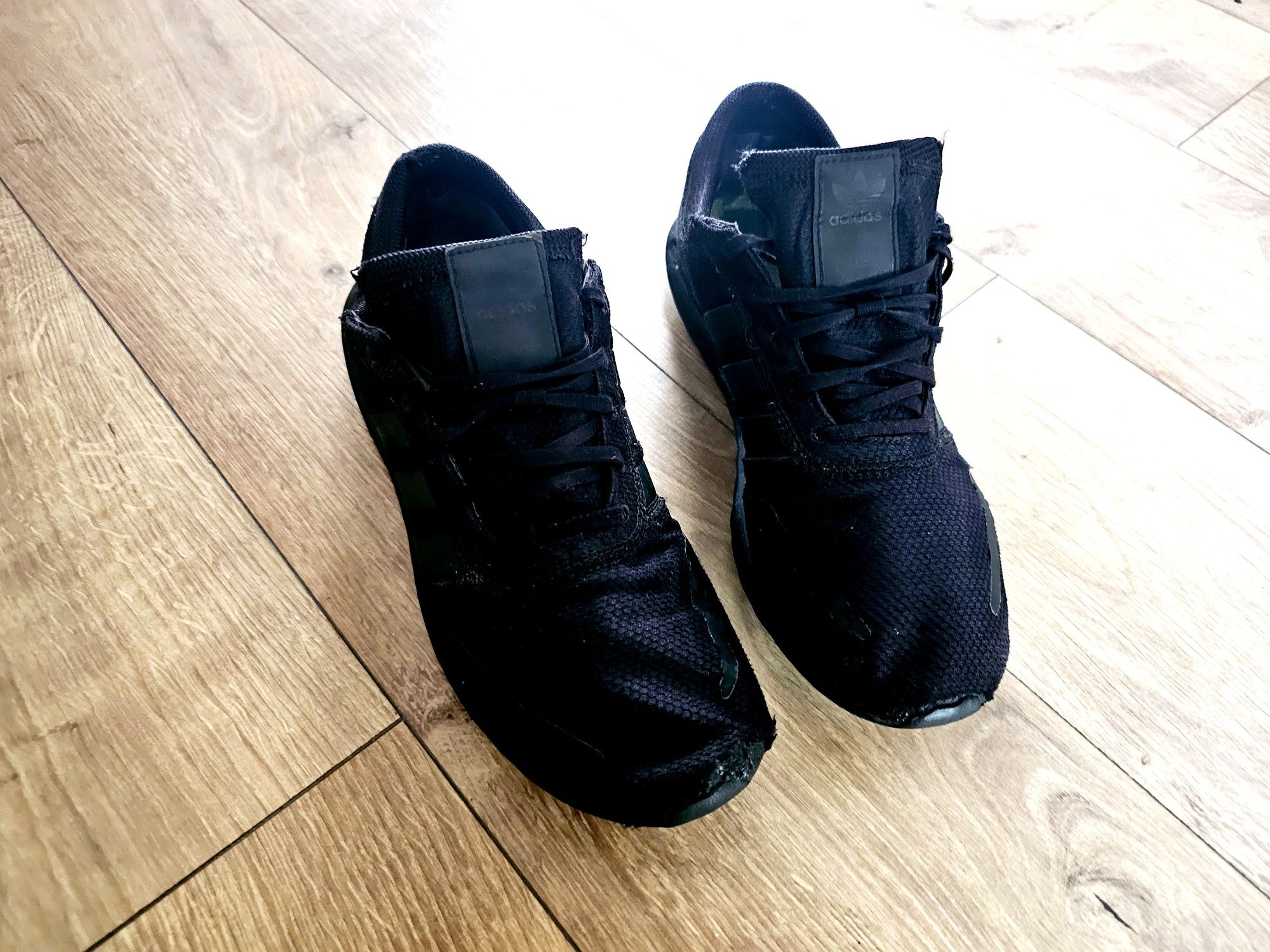 Buty adidas 44 28,5 cm