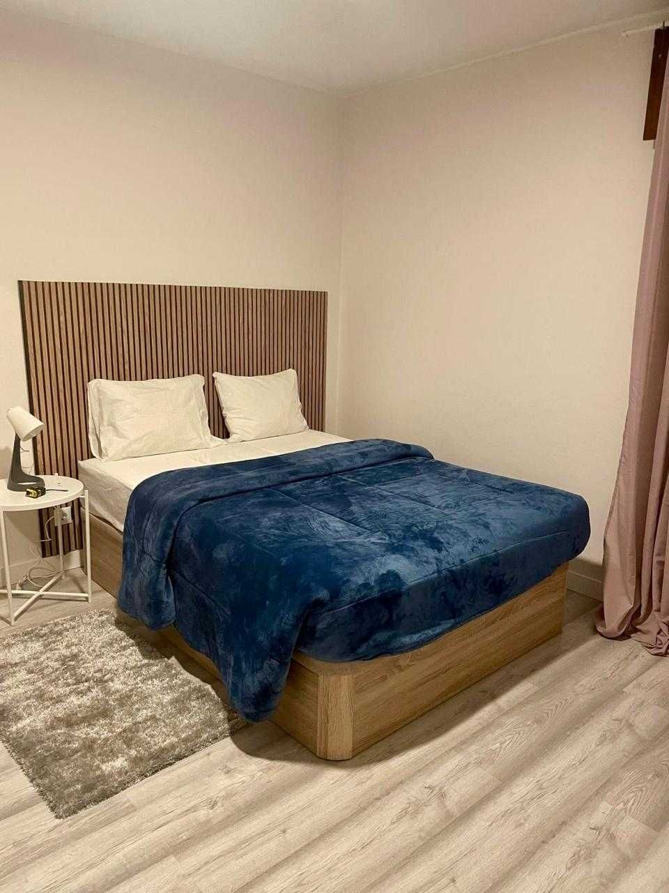Quarto suites casal para aluguer em Jardins de Queluz