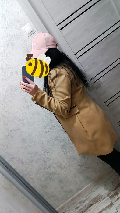 Пальто жіноче Stradivarius M
