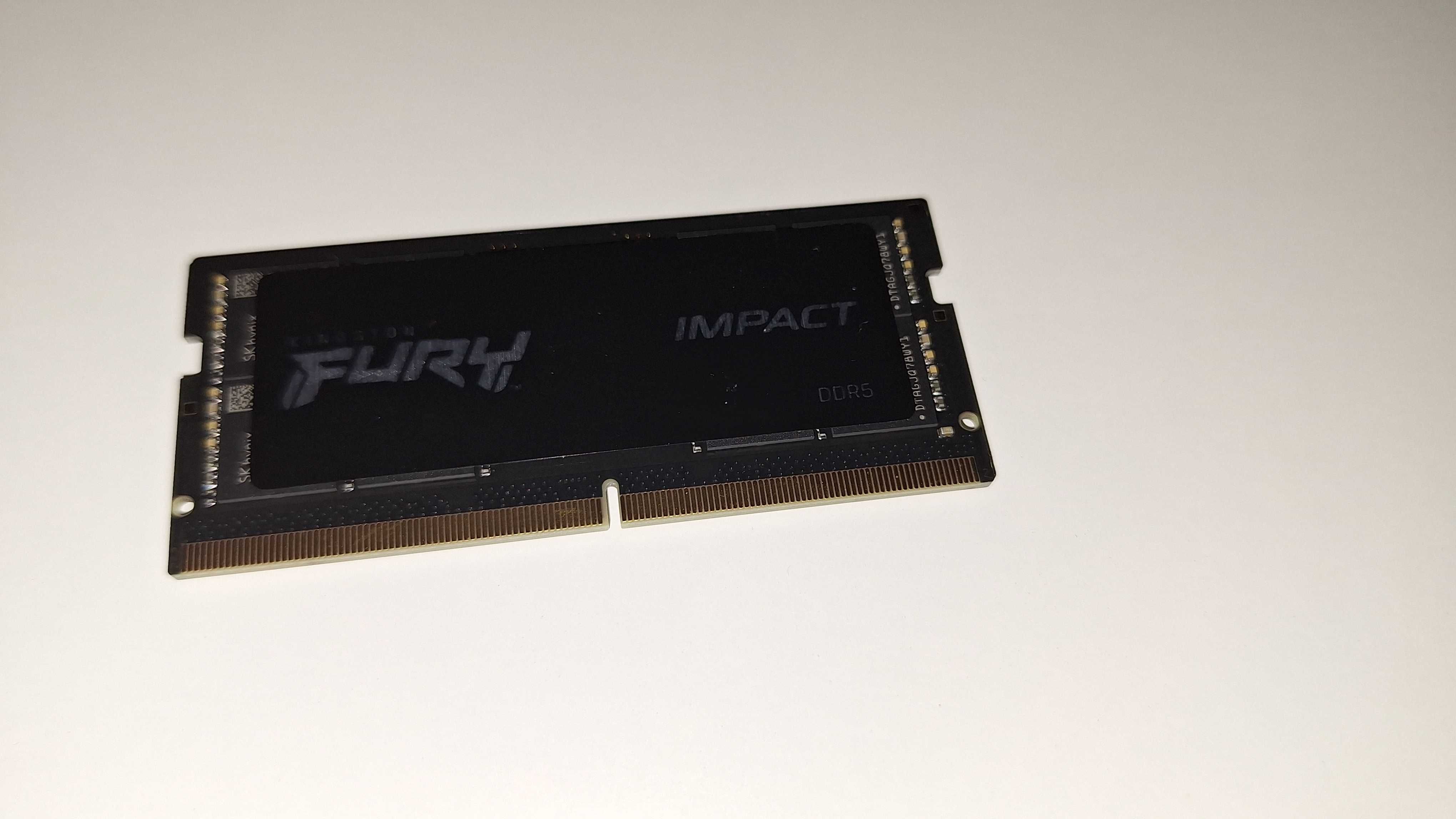 Kingston Fury 32GB [1x32GB 4800MHz DDR5 CL38 SODIMM]