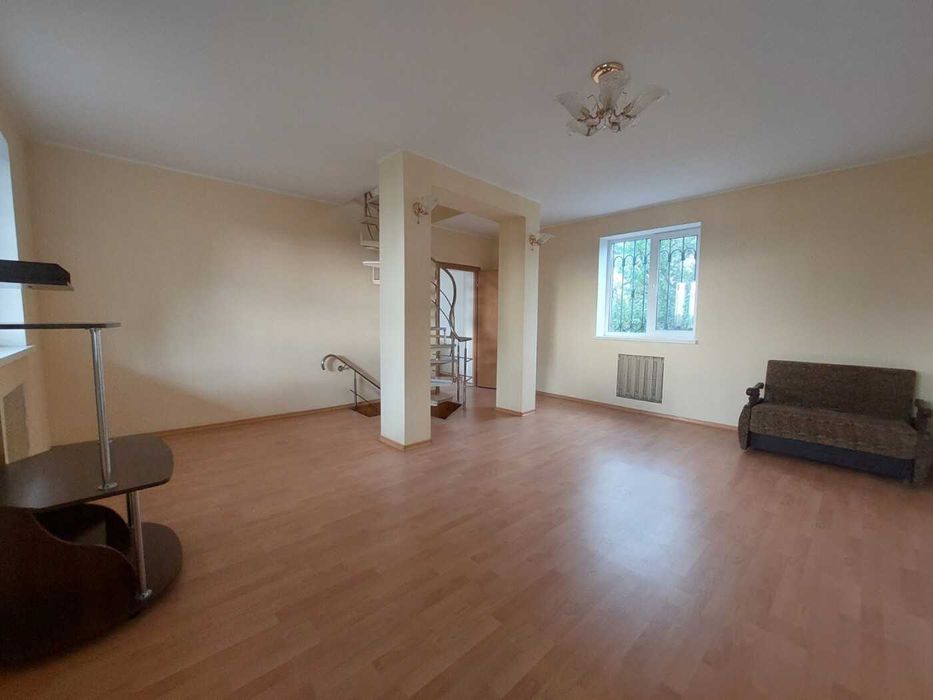 Продається будинок на березі Дніпра с. Гнідин, СТ "Джерело"