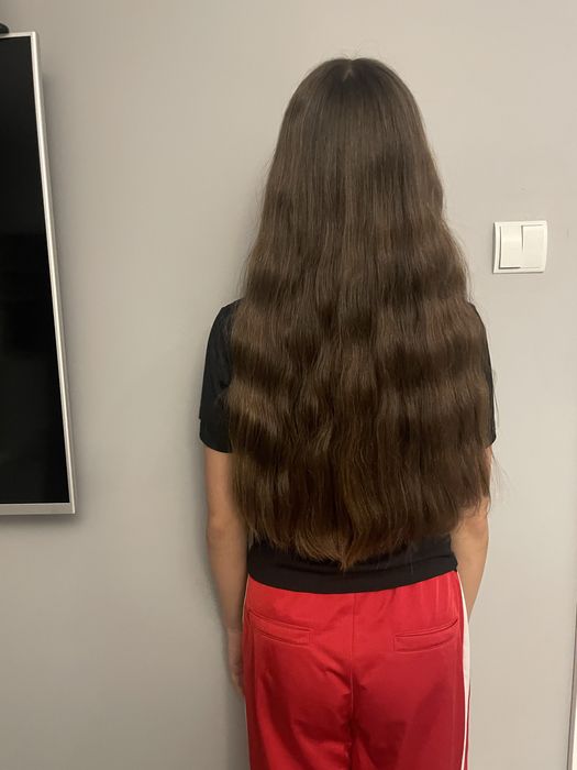 Wlosy dziewicze naturalne.