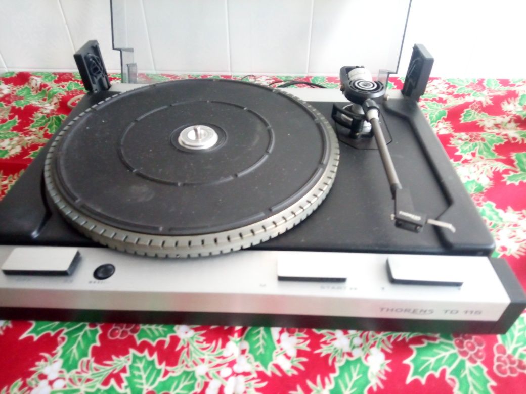 Gira Discos Thorens TD 115