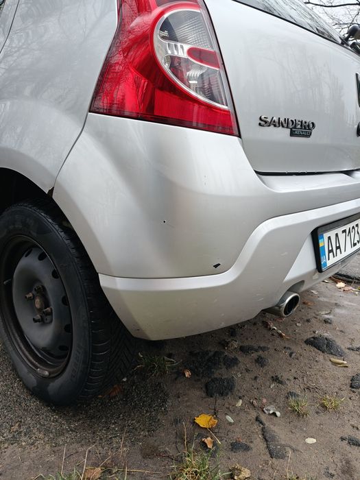 Dacia Sandero 2009 1.2 MT