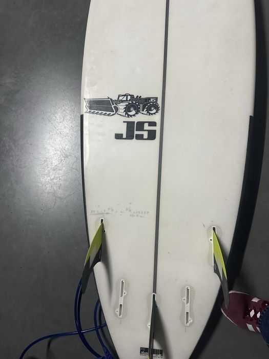 Prancha surf JS 5’9