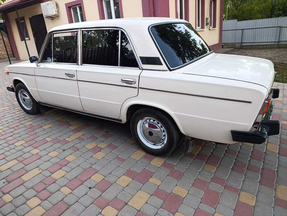 Стан як новий , зберігалась в гаражі