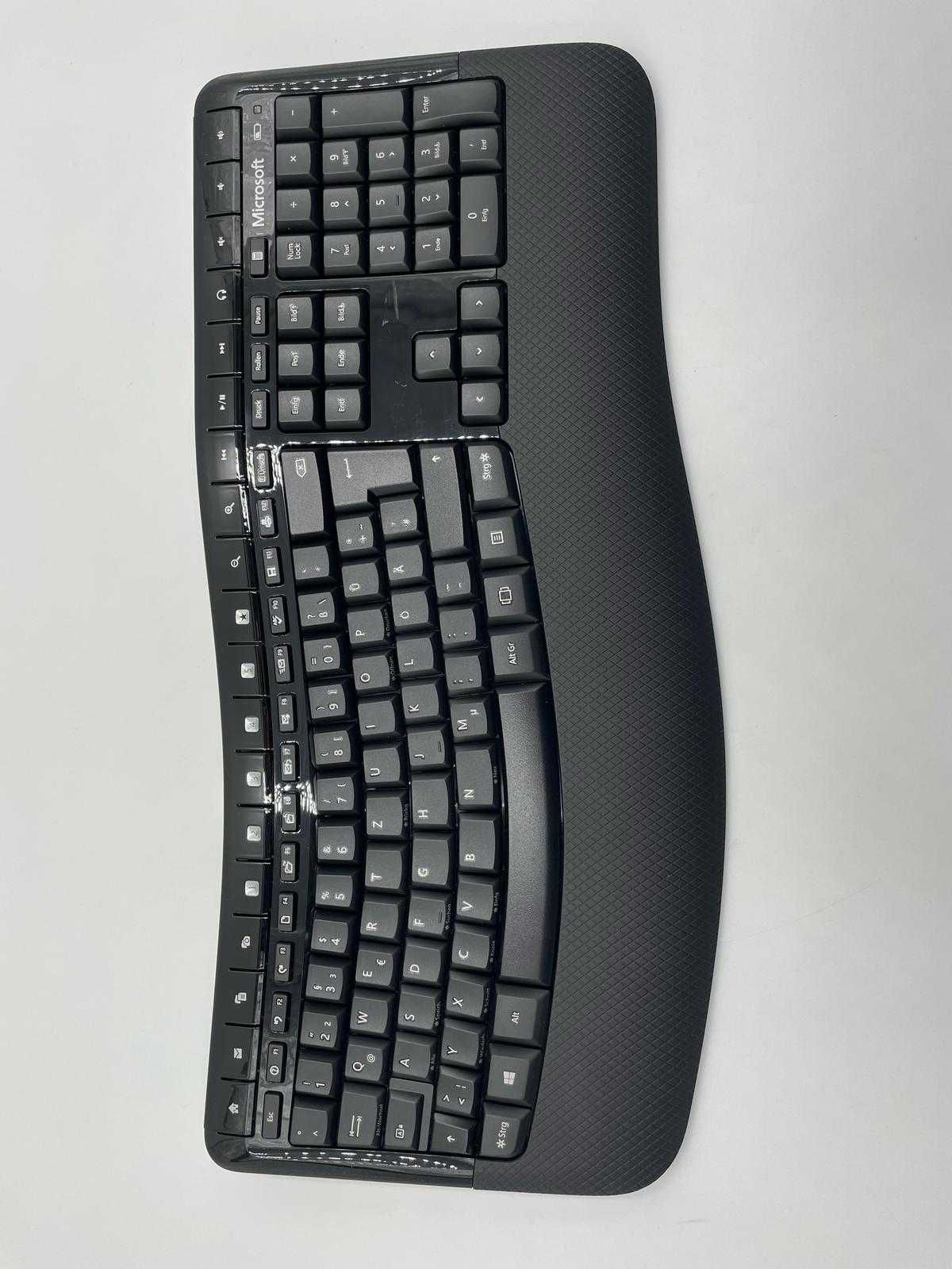 Microsoft Wireless Comfort Desktop 5050
