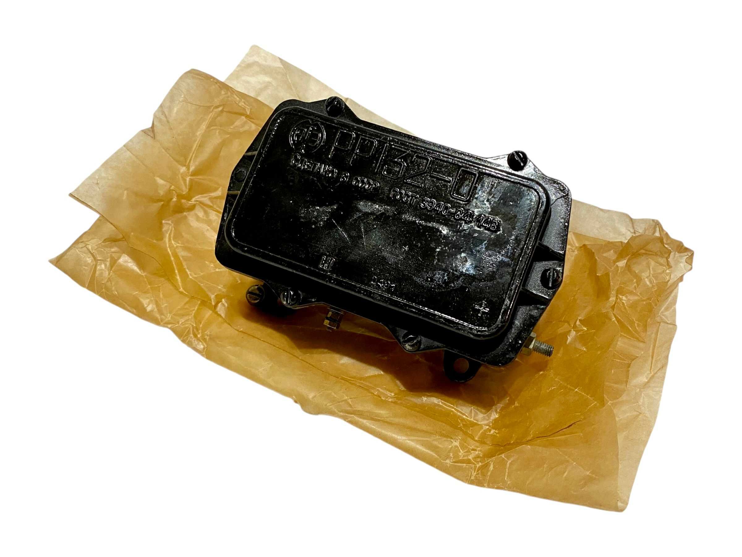 Regulator napięcia UAZ 469, 3151, 452 ZIŁ 131 URAL GAZ 66 WOŁGA Nowy