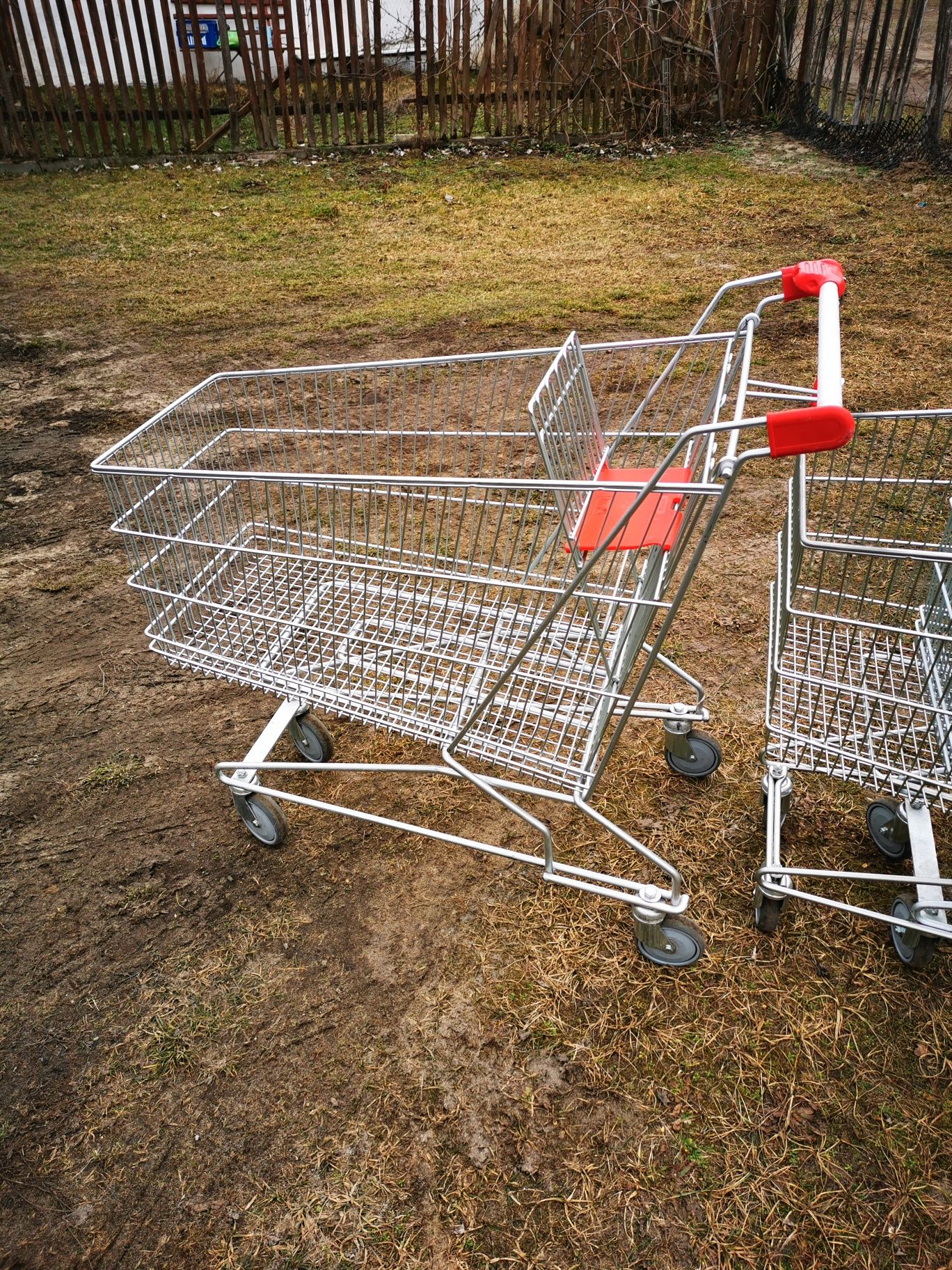 Wózek sklepowy marketowy