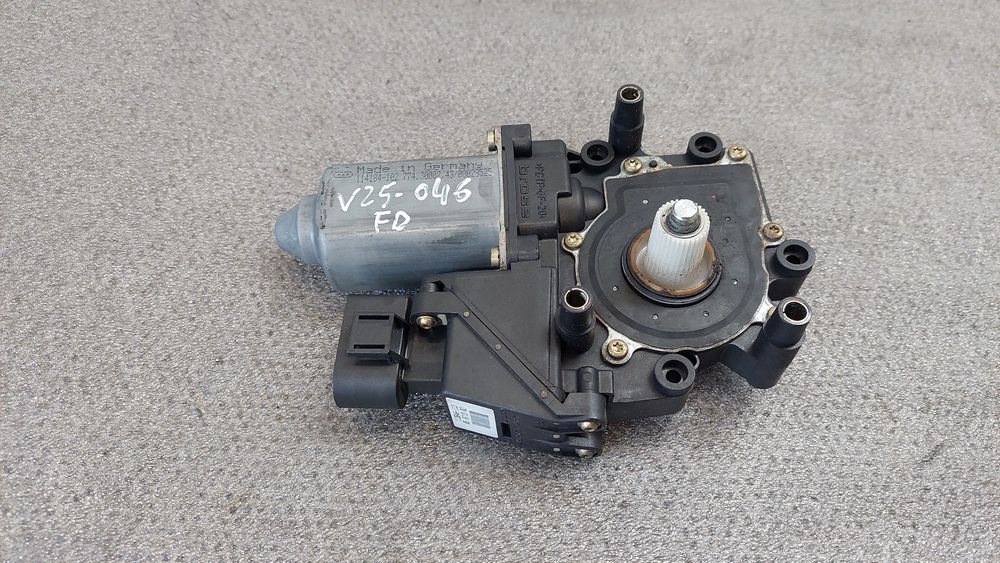 Motor vidro frente direito AUDI A4 Avant (8D5, B5)
