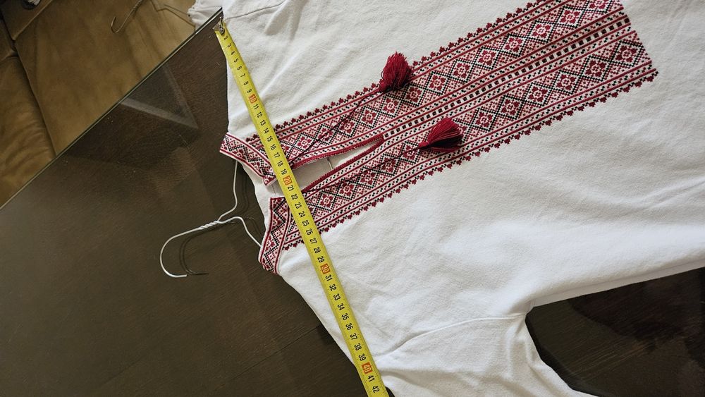 Дитяча вишита  сорочка  і сорочка8-10років VANS на 6-9років