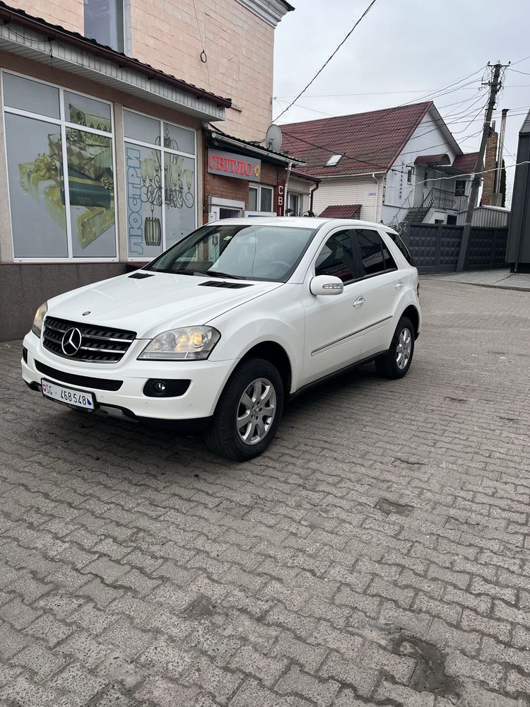 Продам Мерседес МЛ350