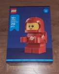nowe LEGO space 40767 up-scaled baby astronaut GWP astronauta