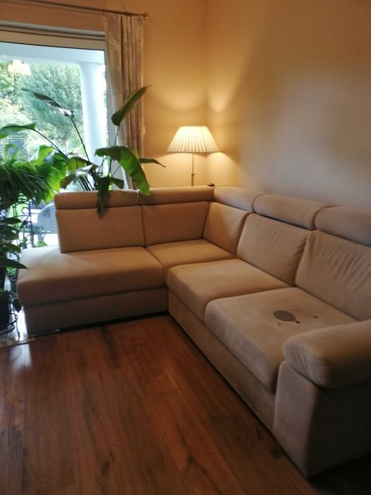 Oddam narożnik z funkcją spania