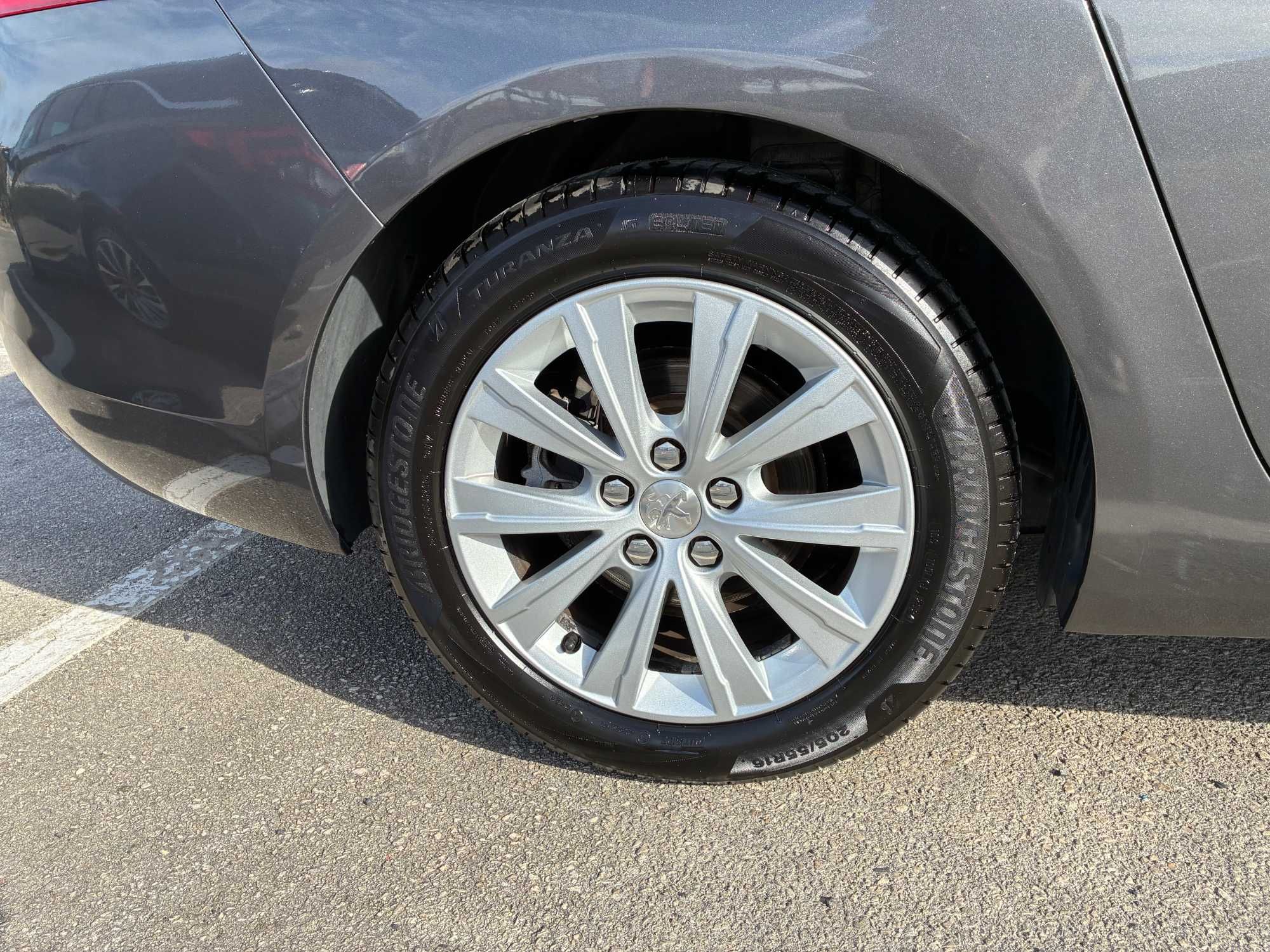 Peugeot 308 SW 1.2 PureTech Style