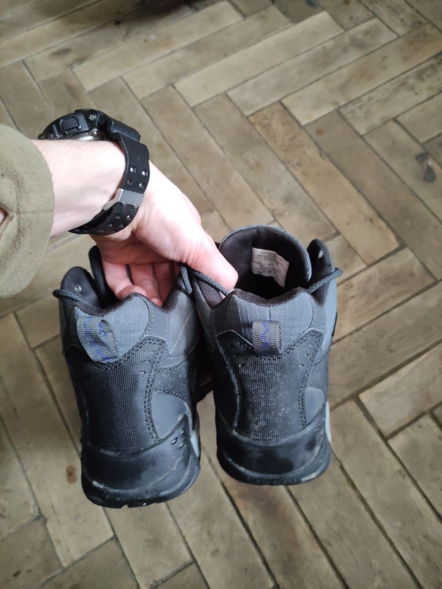 Тактичні черевики Merrel розмір 27.6 зимові на гортексі