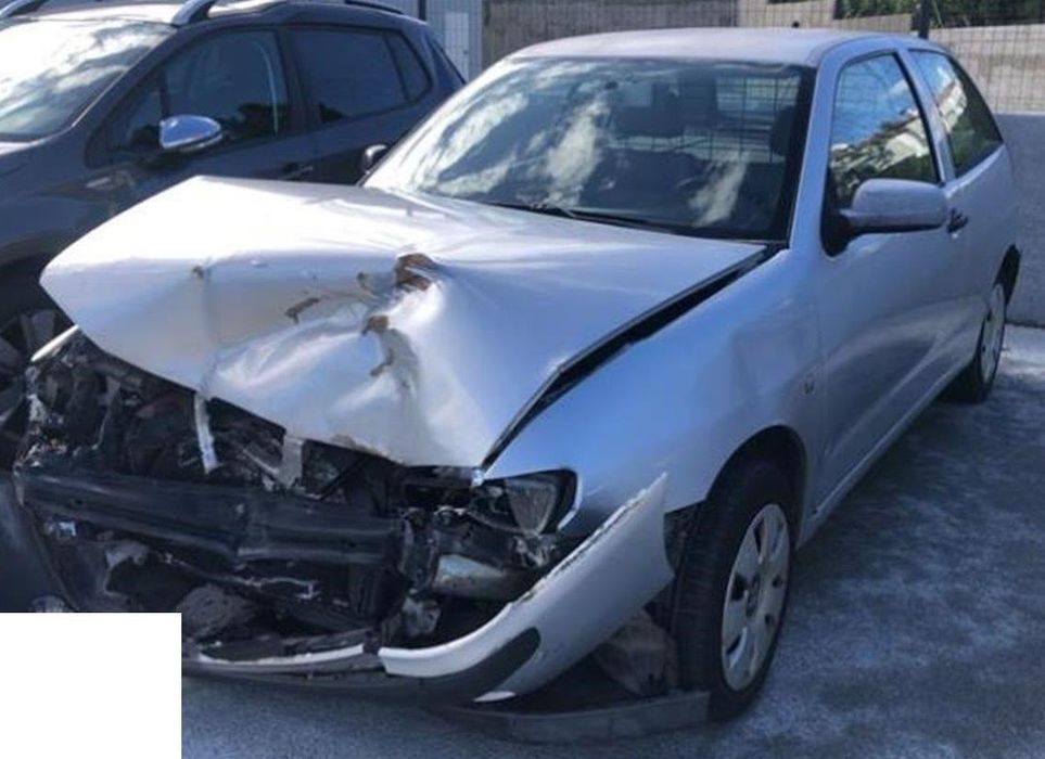 SEAT IBIZA 6K1 1.9 SDI DE 2001 DISPONÍVEL PARA PEÇAS