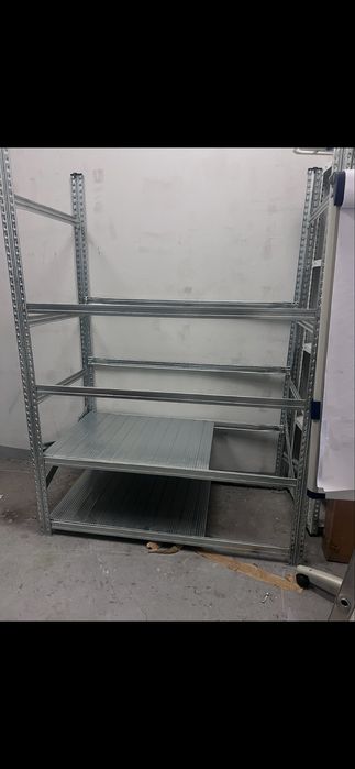 Regały magazynowe  7 sztuk W 200 i 250 cm