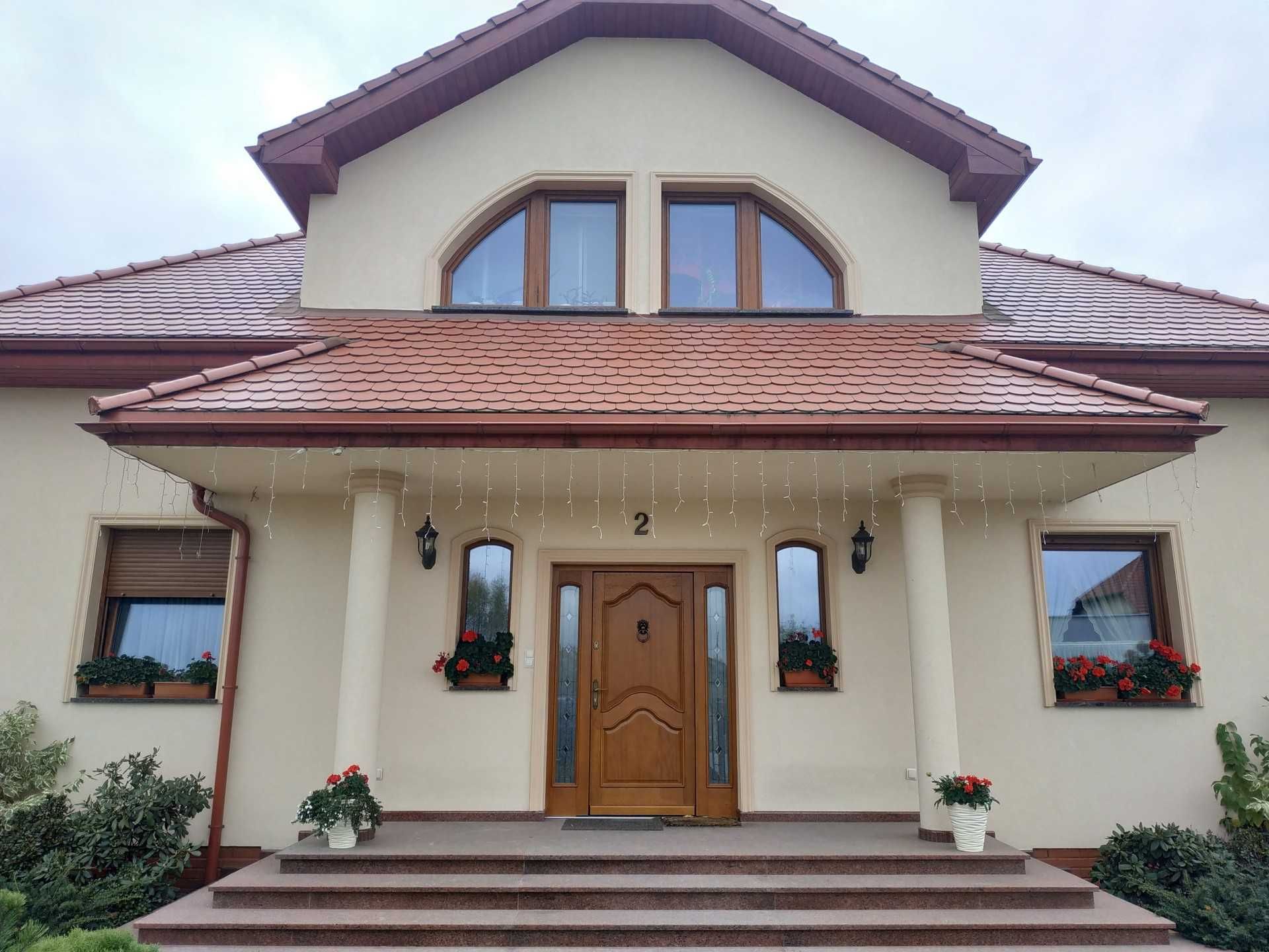 Sztukateria elewacyjna, profile elewacyjne, listwy gipsowe, bonie