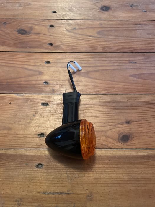 Kierunkowskaz Triumph Street Twin Cup Thruxton Bonneville T100 T120