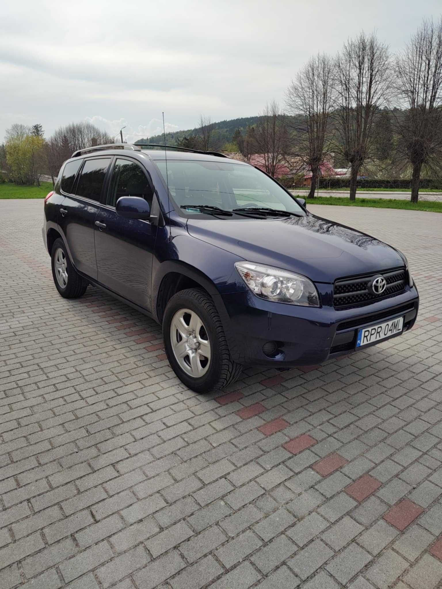 Toyota RAV 4 III gen.