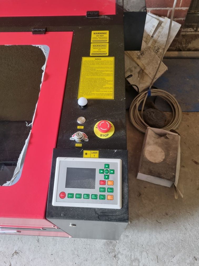 Maszyna do grawerowania laserowego CO2 Omtech 100W