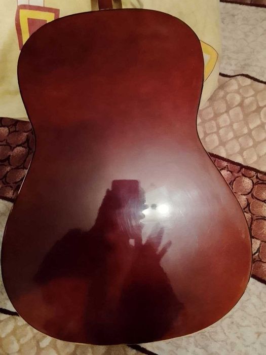 Классическая гитара 7\8 Срочно